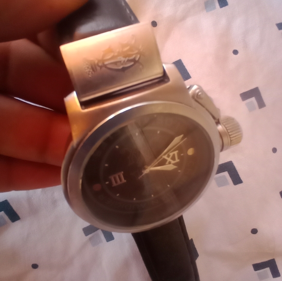 Christian Audigier Mens Silver Case "LOS ANGELES" Dial Genuine leather ETE-115 - Picture 2 of 9